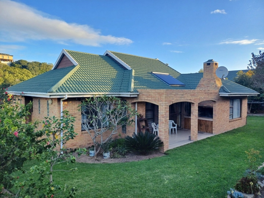 4 Bedroom Property for Sale in Hersham Western Cape